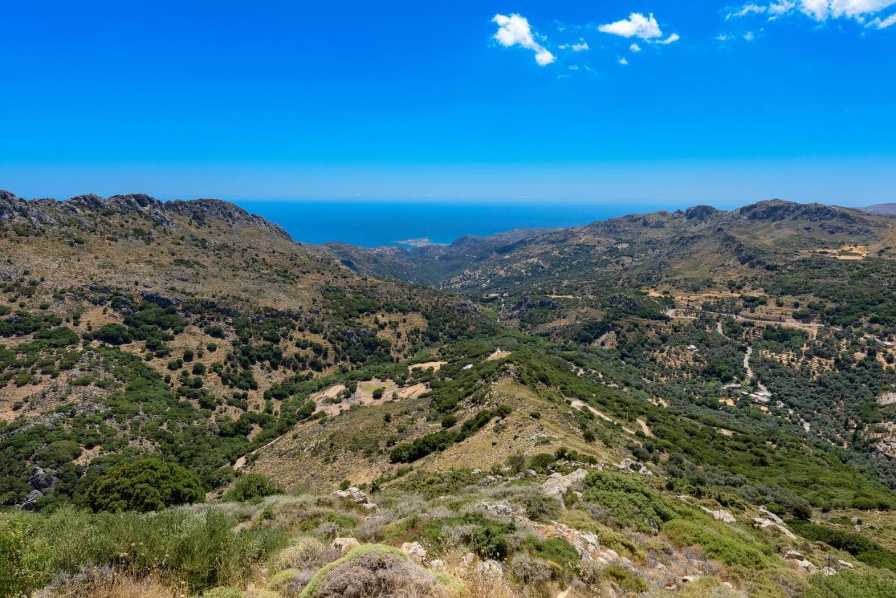 Best View Mountain Villa Teménia Dış mekan fotoğraf