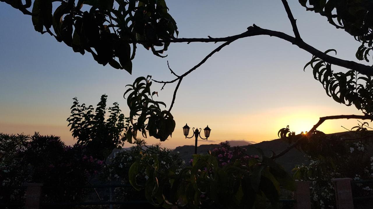 Best View Mountain Villa Teménia Dış mekan fotoğraf